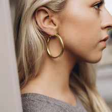 Gold Bold Hoops 35-50 mm