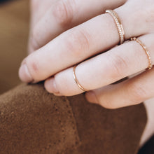 Midi Gold Hammered Ring