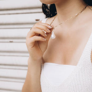 Baroque Pearl Toggle Gold Drop Necklace