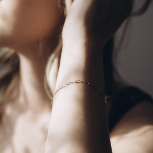 Super Dainty Chain Link Bracelet 5x2mm - 7" - Gold