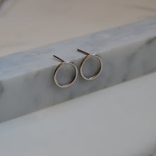 Hammered Circle Stud Earrings
