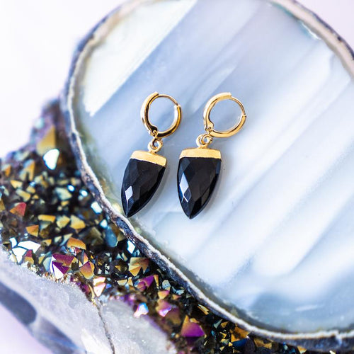 Black Onyx Teardrop Gemstone Huggies For Stability