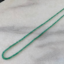 Graduated Natural Emerald Strand